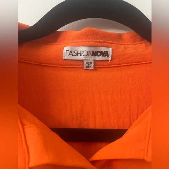 Oversized orange Button down blouse from Fashion Nova - Picture 4 of 11